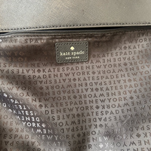 KATE SPADE NEW YORK
Post Street Halsey Leather Tote - Picture 6 of 8